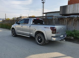 авто выкуп машин Toyota Tundra в Камышево