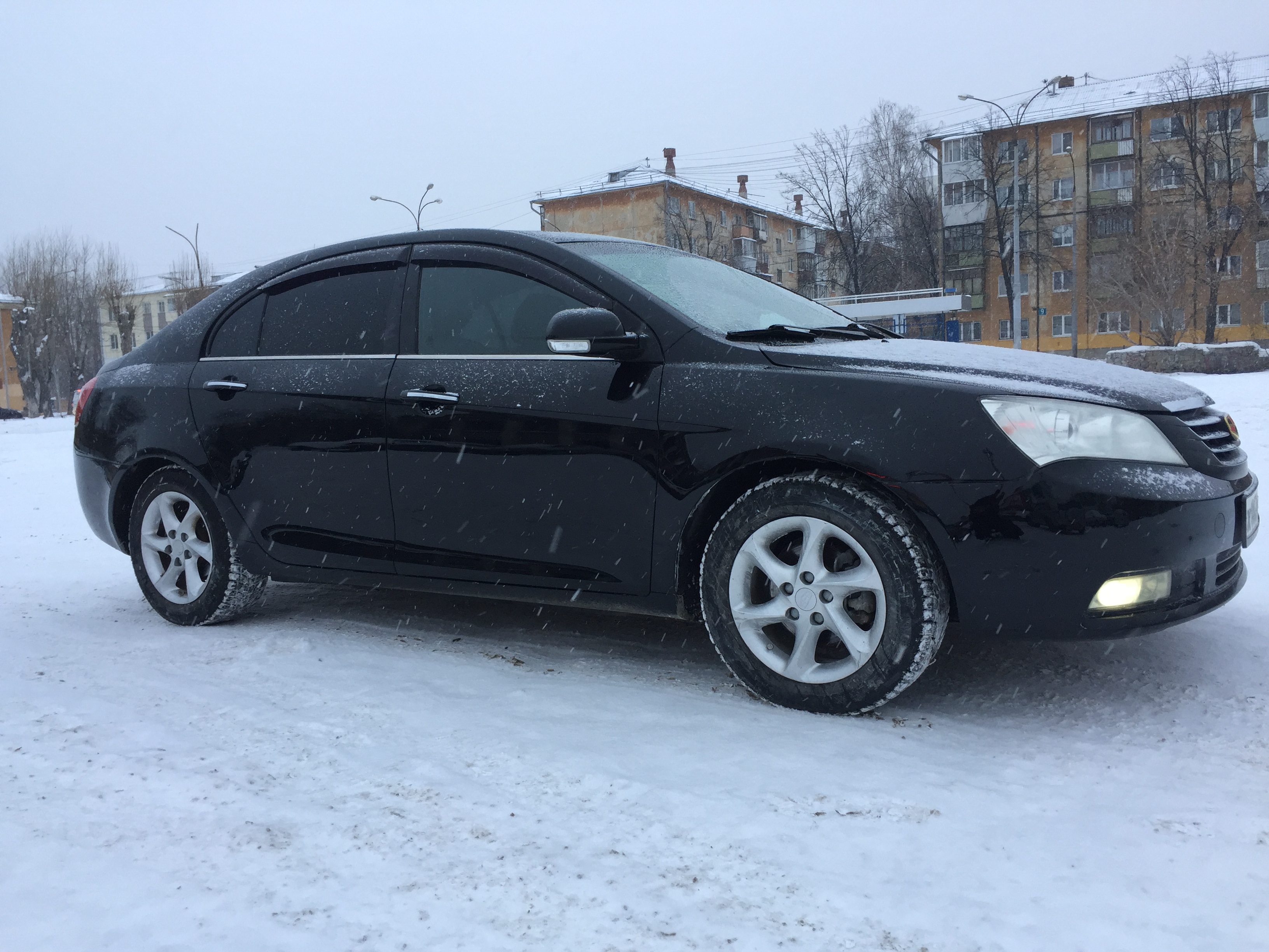 авто выкуп машин Geely Emgrand в Камышево